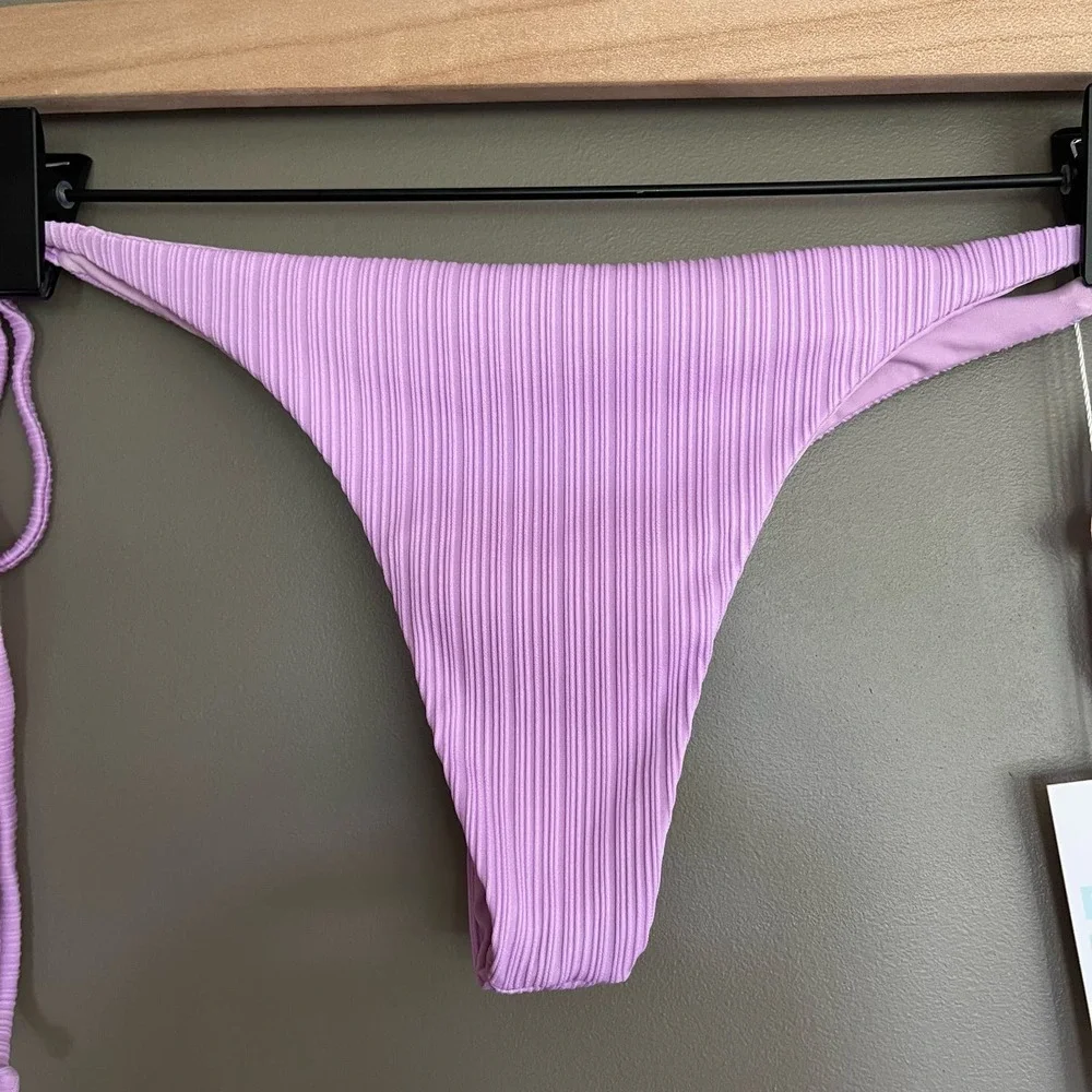 NWT Frankies‎ Bikinis Sky Plisse Bikini Bottom in Wisteria Lilac Large Purple